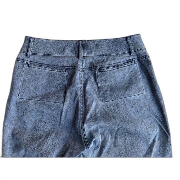 Womyn Blue Gray Flower Lace Wide Leg Jeans Size 4 - Picture 3 of 7